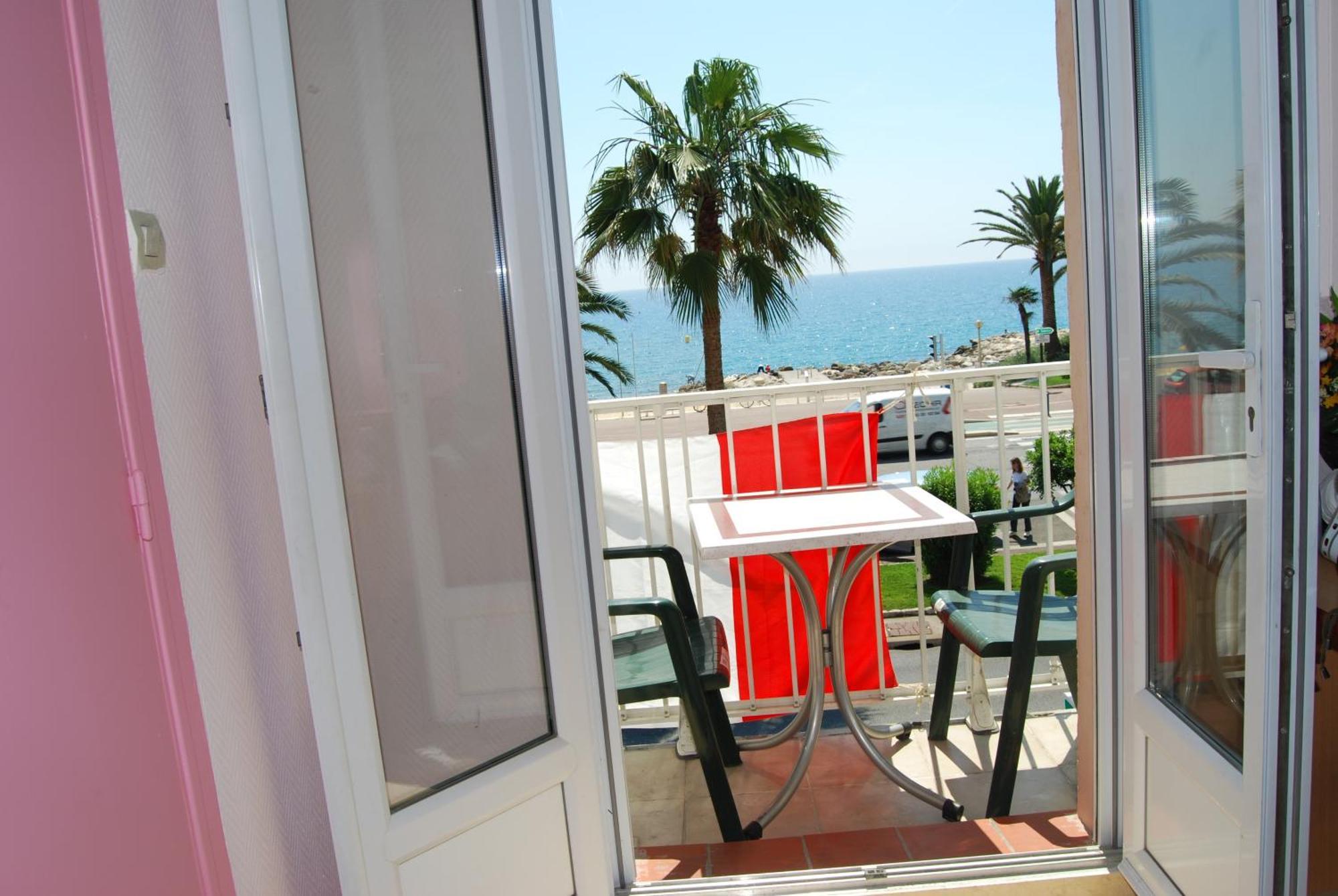 Hotell Azur Nice