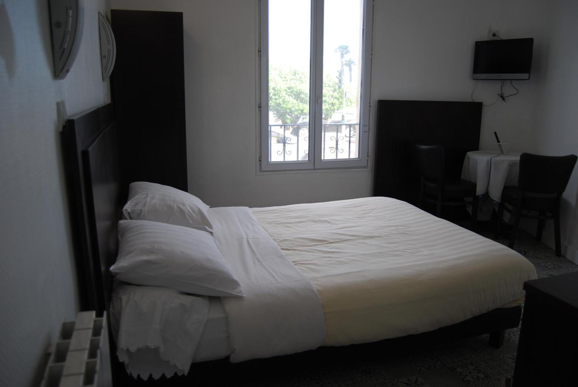 Hotell Azur Nice