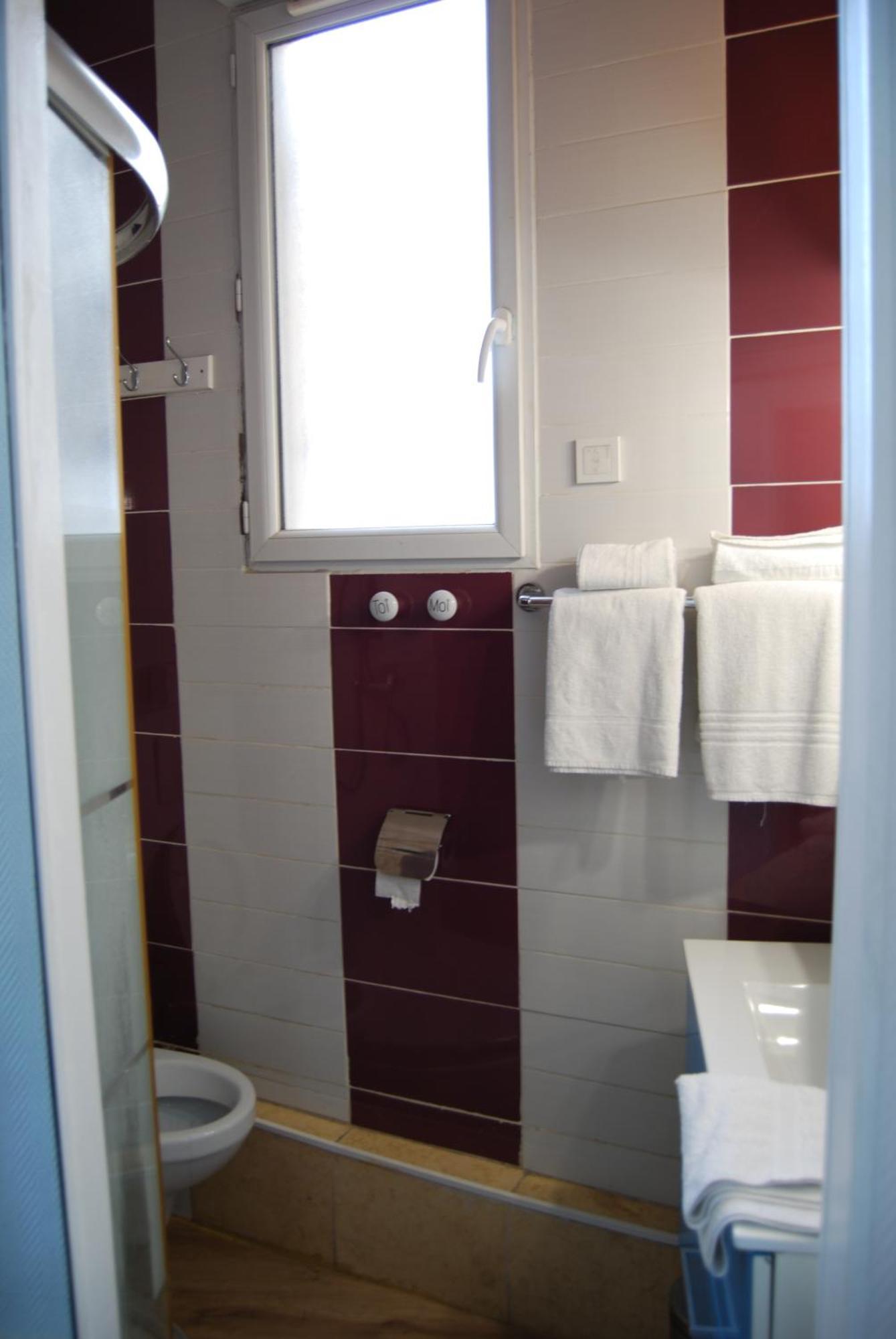 Hotell Azur Nice